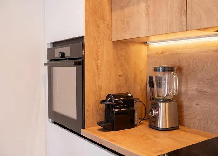 아파트 Bernie With A Pool